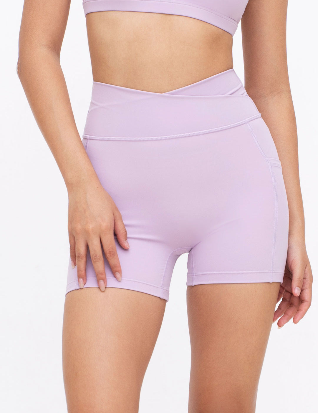 Form Shorts 4"
