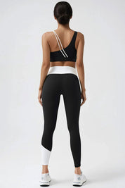 Kate Sports Bra